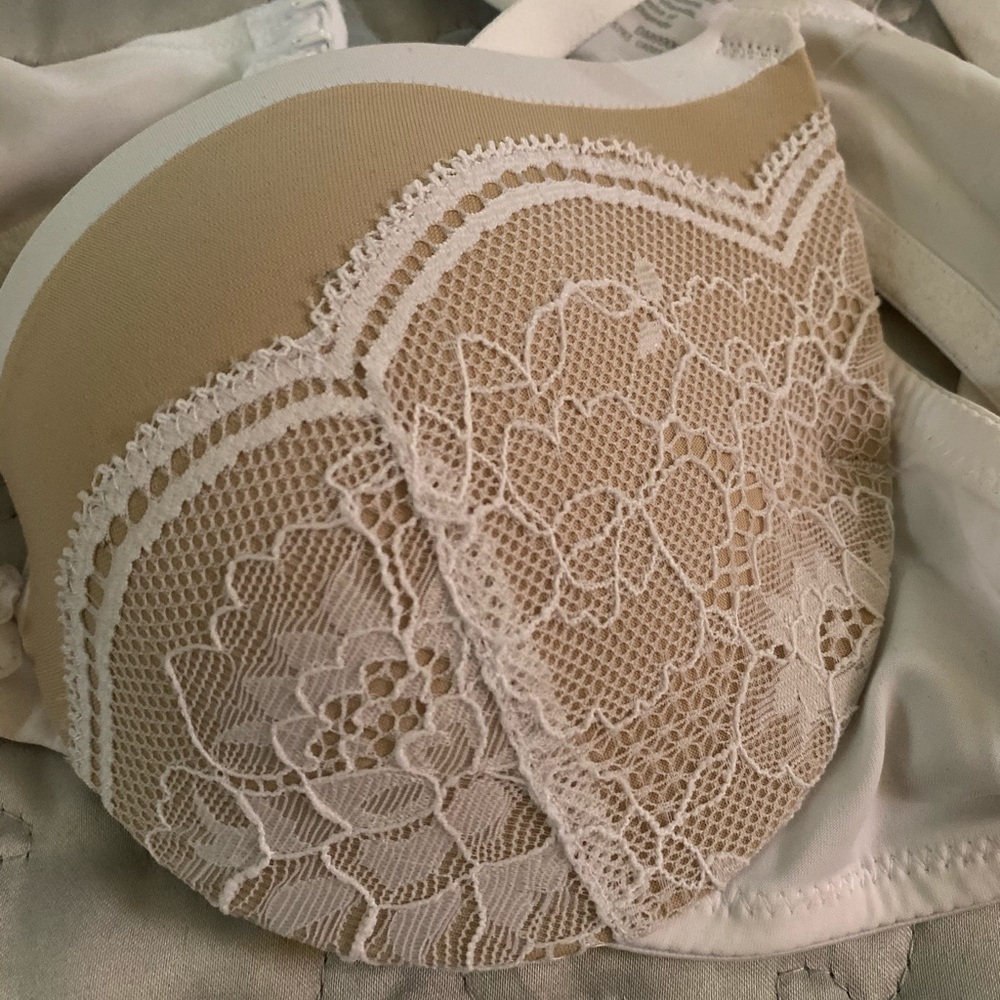 Bra - Picture 2 of 5